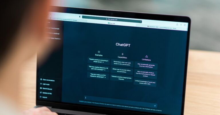 Comando simples ativa modo especialista do ChatGPT; saiba como usar