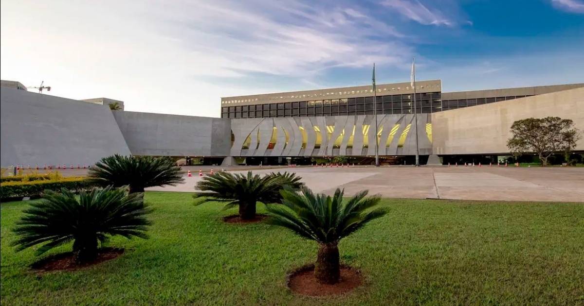 STJ: Juízes podem consultar redes sociais de investigados para decretar prisão