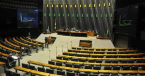 Estatuto do Aprendiz volta à pauta da Câmara após seis anos de debate