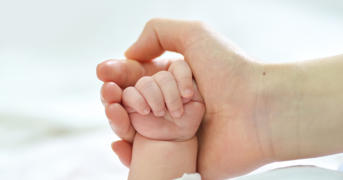 Recorde: nasce bebê de embrião congelado por mais de 30 anos