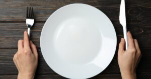 vr-nao-cobre-almoco-trabalhadores-usam-salario-para-comer