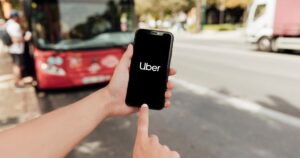 acao-judicial-contra-uber-acusa-empresa-discriminacao-contra-pcds