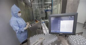 Fábrica de vacinas no Paraná reduzirá dependência externa do Brasil