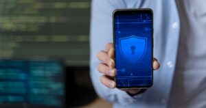 golpes-roubos-celular-saiba-como-proteger-seus-dados