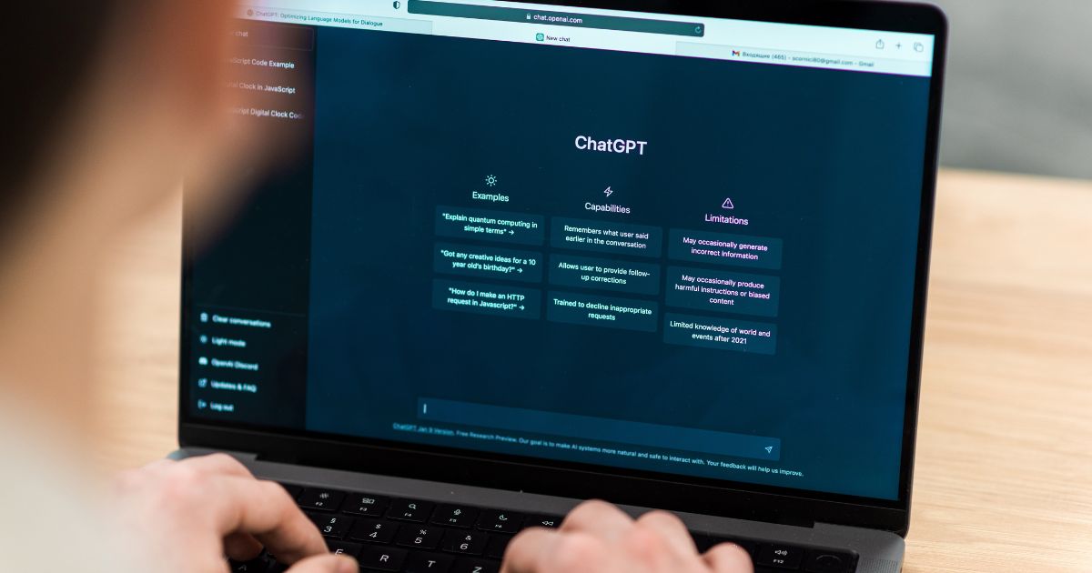 Mais famílias acusam ChatGPT de encorajar suicídios e processam OpenAI