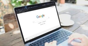 google-testa-ia-reescreve-manchetes-automaticamente