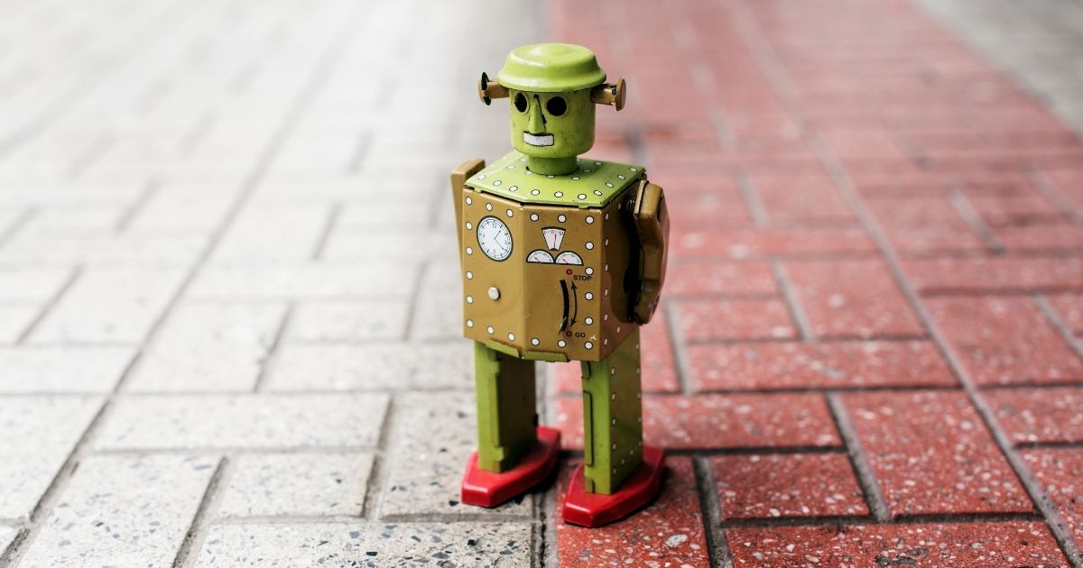 Menor que um grão de sal, novo robô autônomo inaugura a microescala da robótica