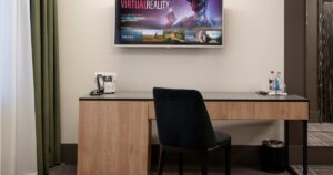 smart-tvs-mais-caras-2026-com-a-corrida-da-ia