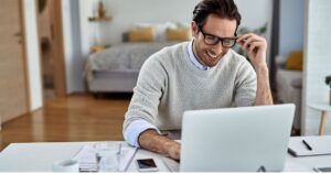 trabalhadores-trocariam-emprego-manter-home-office