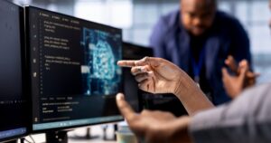 trabalhadores-conteudo-perturbador-treinamento-de-ia