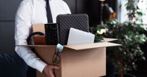 demissoes-ligadas-a-ia-nao-geram-retorno-financeiro