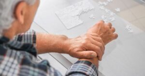 startup-ia-tratamento-experimental-parkinson