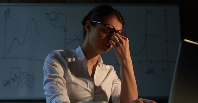 Saúde mental no trabalho: lições da Copa para enfrentar a cobrança diária