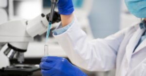 vacina-projetada-ia-promete-protecao-coronavirus