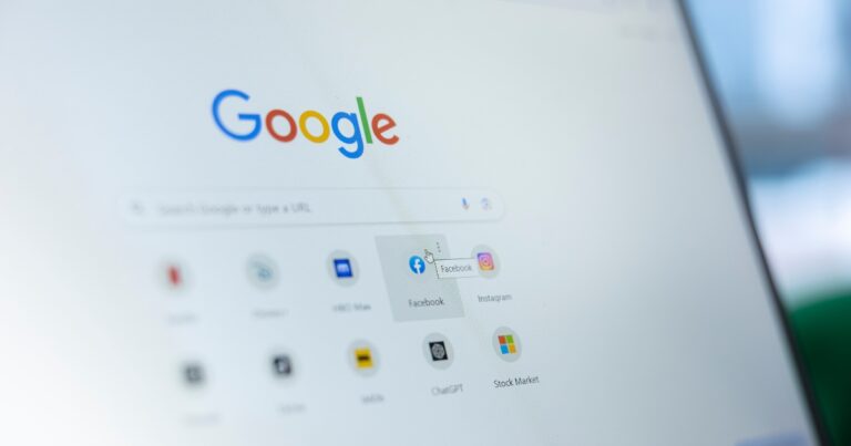 Google corrige mais de mil falhas no Chrome com apoio de inteligência artificial