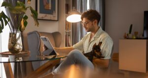 home-office-perde-forca-supera-nivel-pre-pandemia